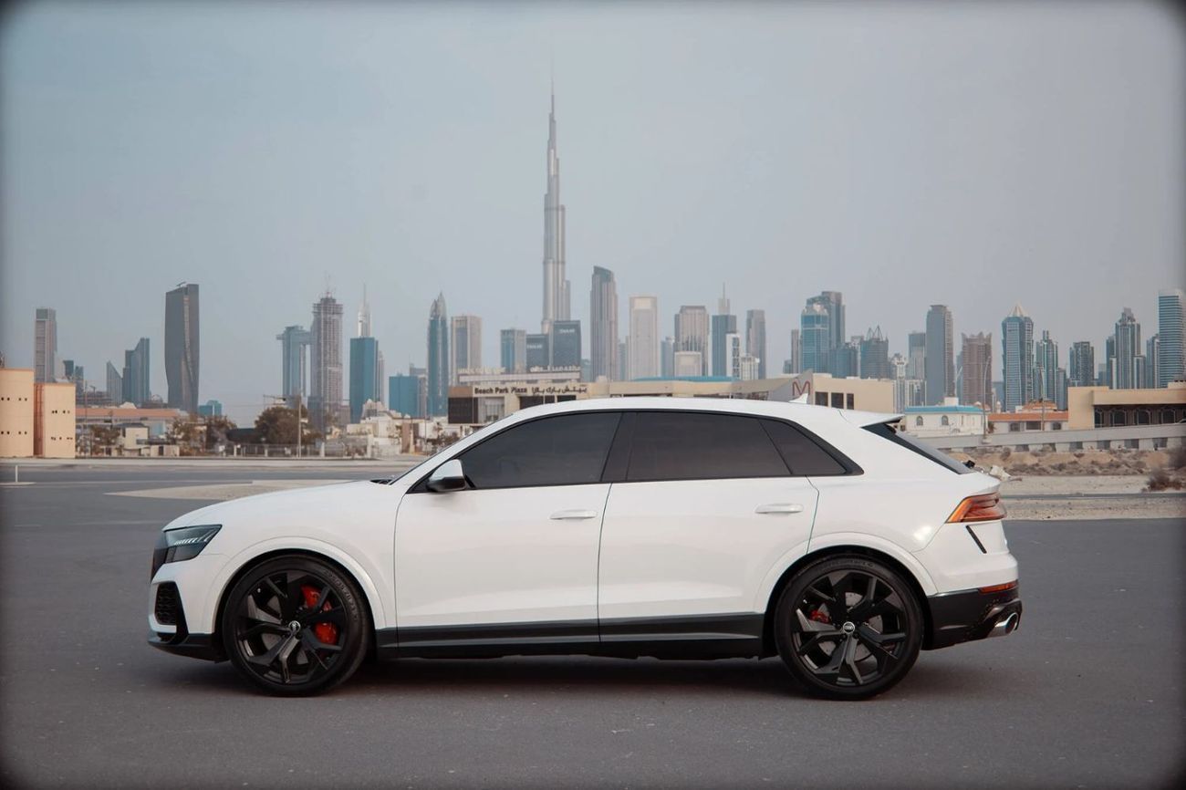 Audi RS Q8 Audi RS Q8  TFSI V8 Quattro