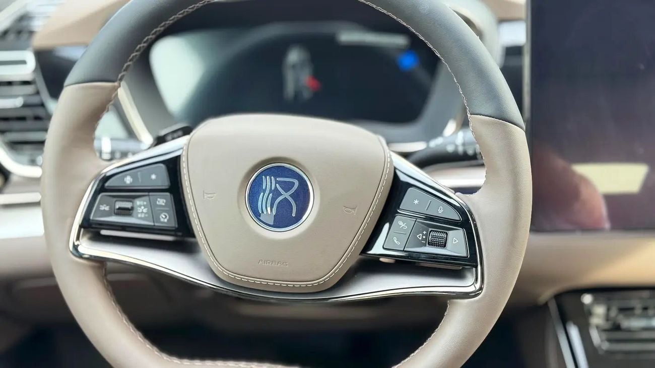 بي واي دي هان Platinum Edition | EV RANGE 701 KM - Export Only