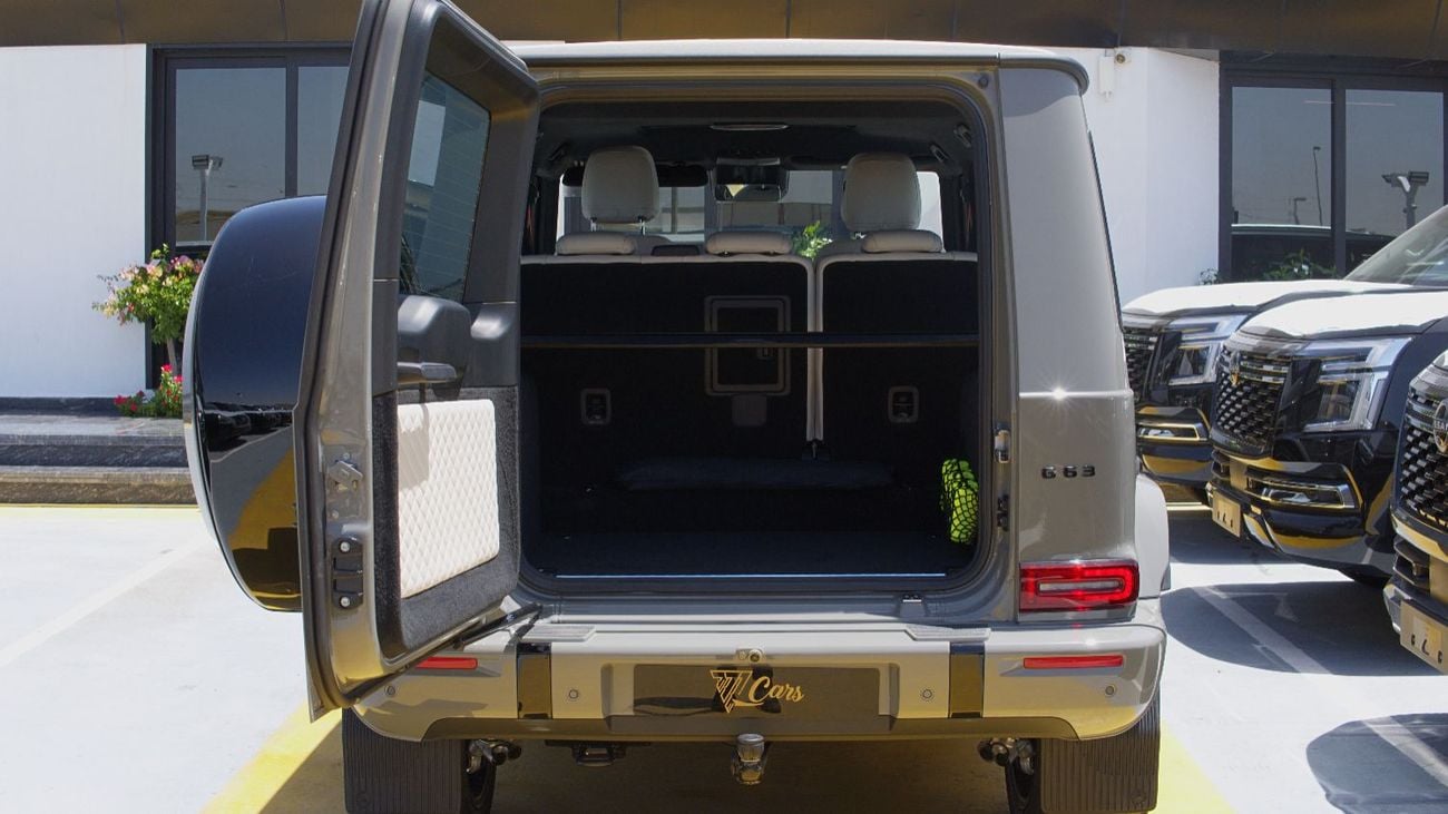 مرسيدس بنز G 63 AMG MERCEDES AMG G 63 NARDO GREY DOUBLE NIGHT PACKAGE