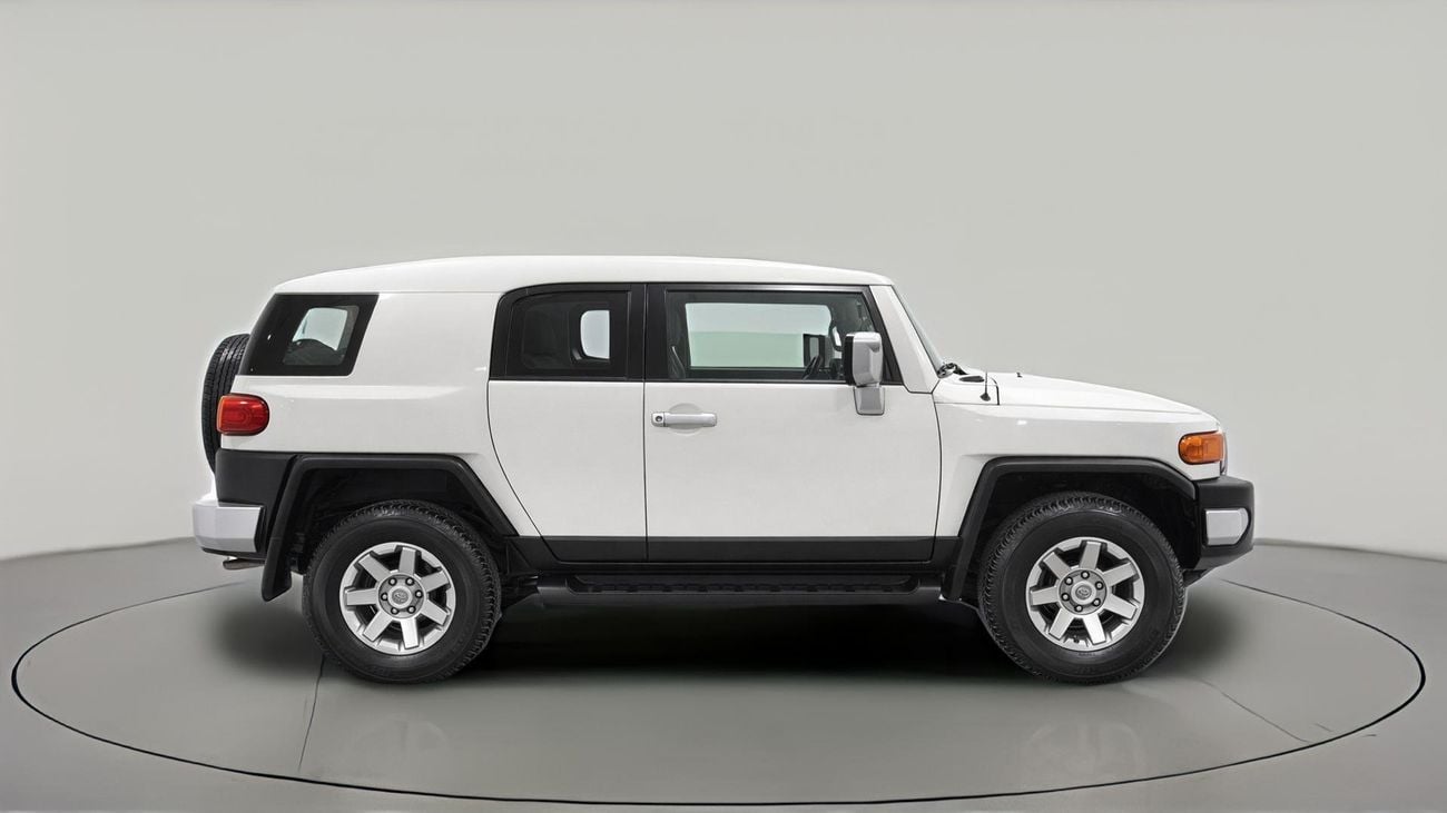 Toyota FJ Cruiser GXR 2020 | AED 1749/Month | 0 DP | 30 Day Return | Warranty | Service History