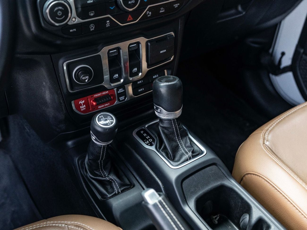 جيب رانجلر Rubicon 3.6L A/T (5 Seater)