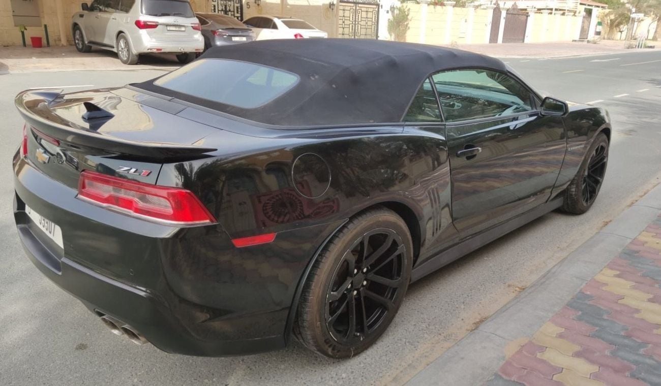 Chevrolet Camaro Z28 Comaro zl1 convertible, special car 750 hp upgraded, and agency very clean car manual transmission