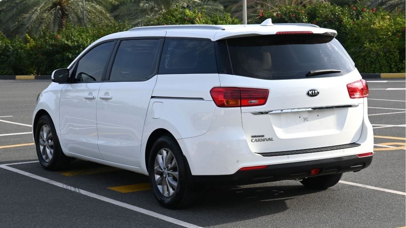 كيا كارنيفال كيا كرنفال 2020 خليجي بحالة ممتازة بدون حوادث صبغ وكالة