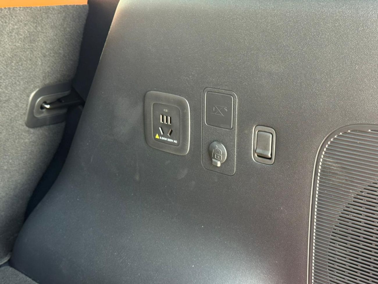 BYD Leopard Titanium 7 BYD Leopard Titanium 7 Ultra Edition