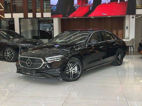 مرسيدس بنز E300 New E300 In Stock Full screen