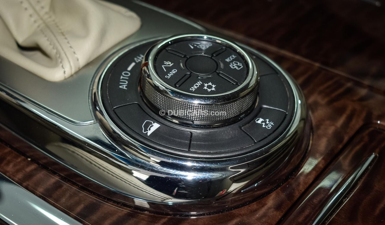 Nissan Patrol LE VVEL DIG 60th Diamond Edition