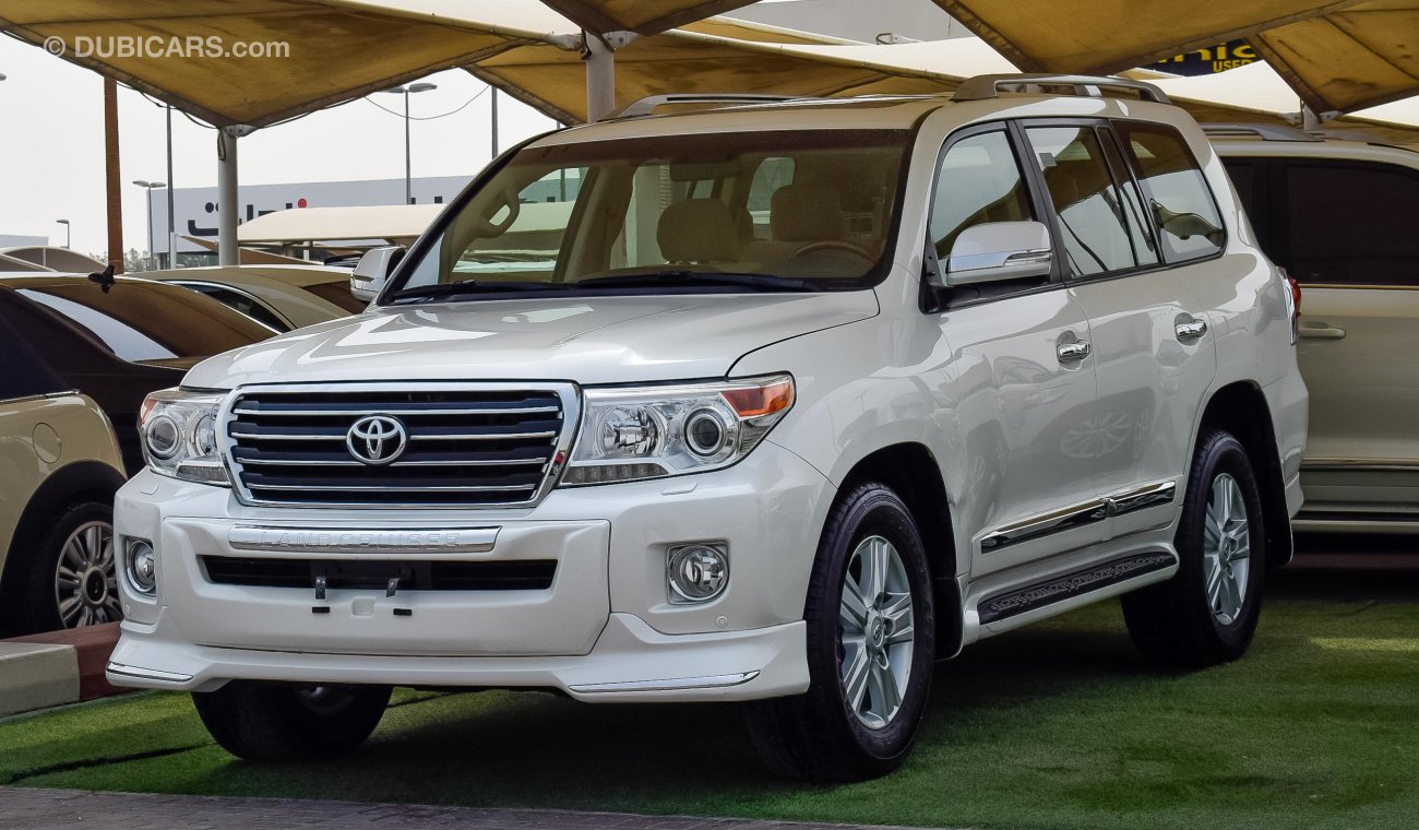 Toyota Land Cruiser GX.R V8