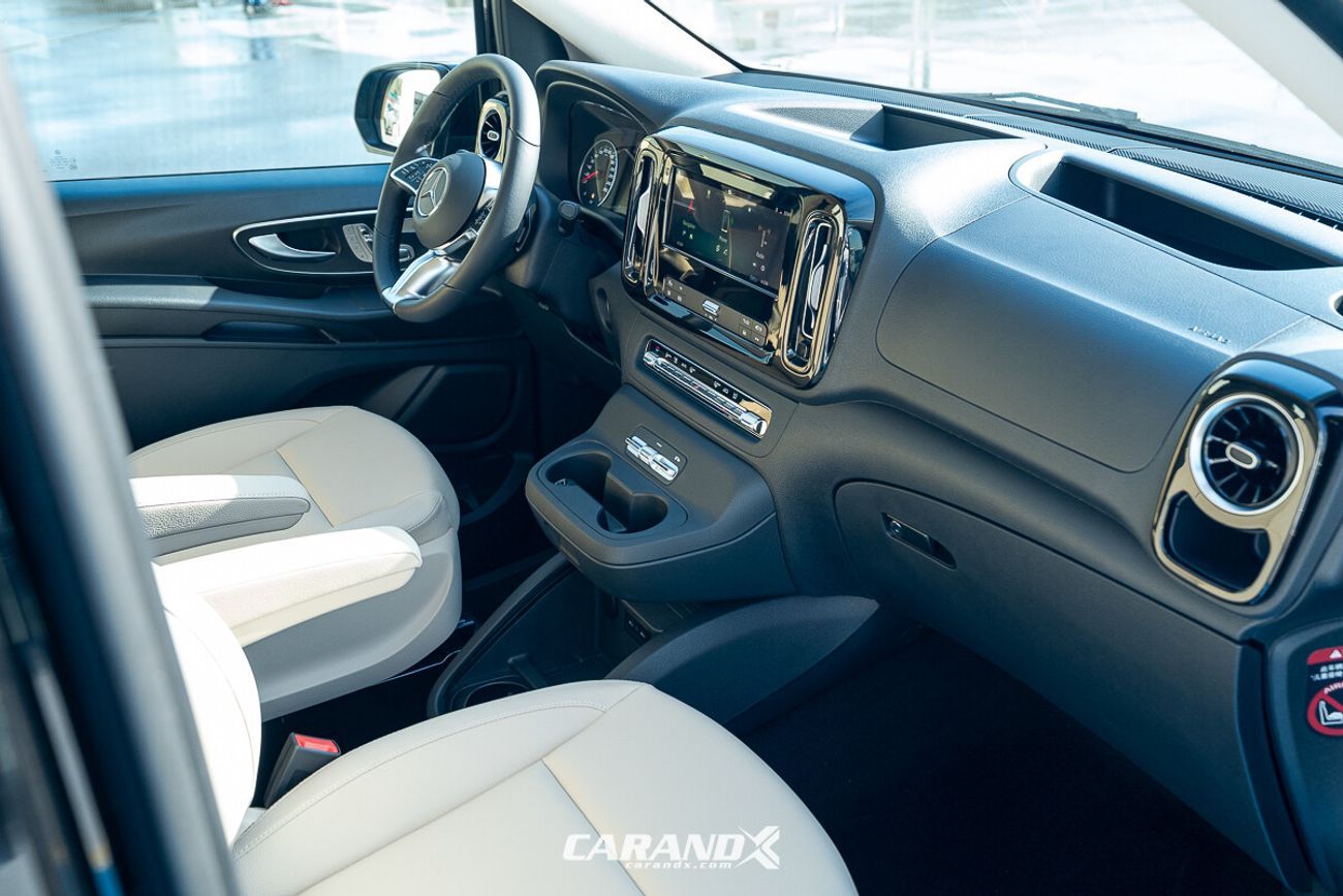 مرسيدس بنز فيتو Mercedes-Benz Vito Business Edition 2.0L Petrol 2024