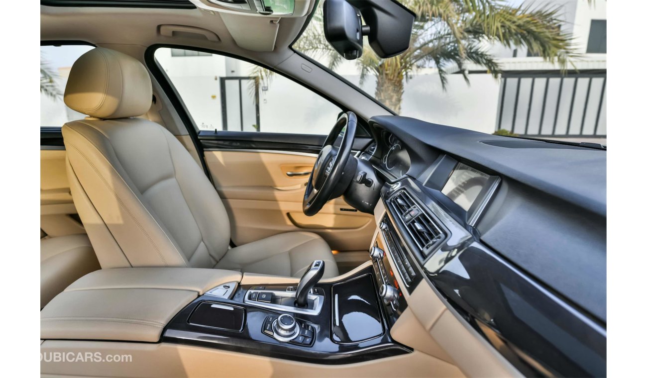 BMW 520i i Twin Turbo Luxury - Under Warranty! - AED 1,547 P.M - 0% D.P