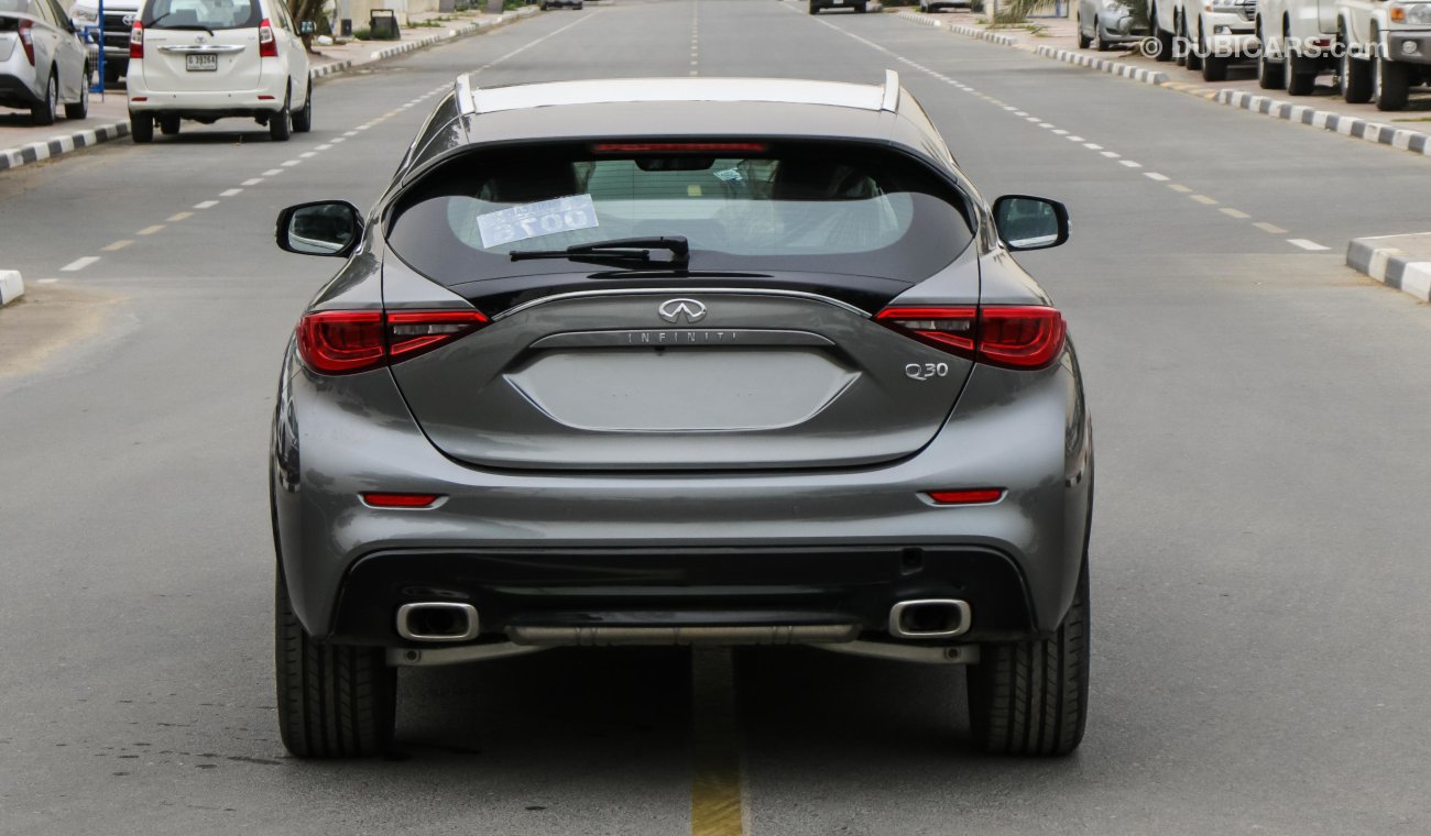 Infiniti Q30 1.6T Premium