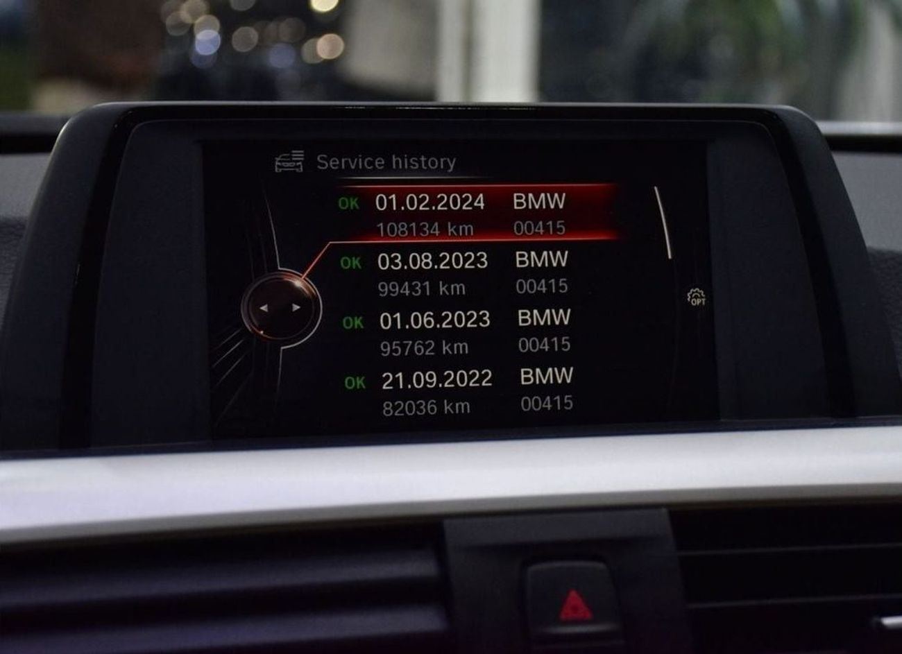 BMW 318i EXCELLENT DEAL for our BMW 318i ( 2017 Model ) in White Color GCC Specs