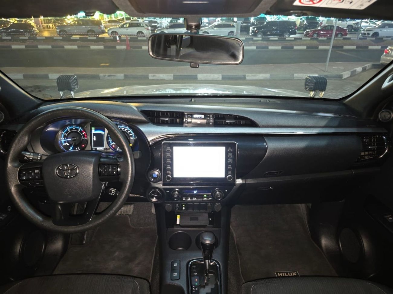 Toyota Hilux Adventure 4.0L TOYOTA HILUX ADVENTURE 2021 GCC V6 ENGINE 4.0L clean car no any work required just bu