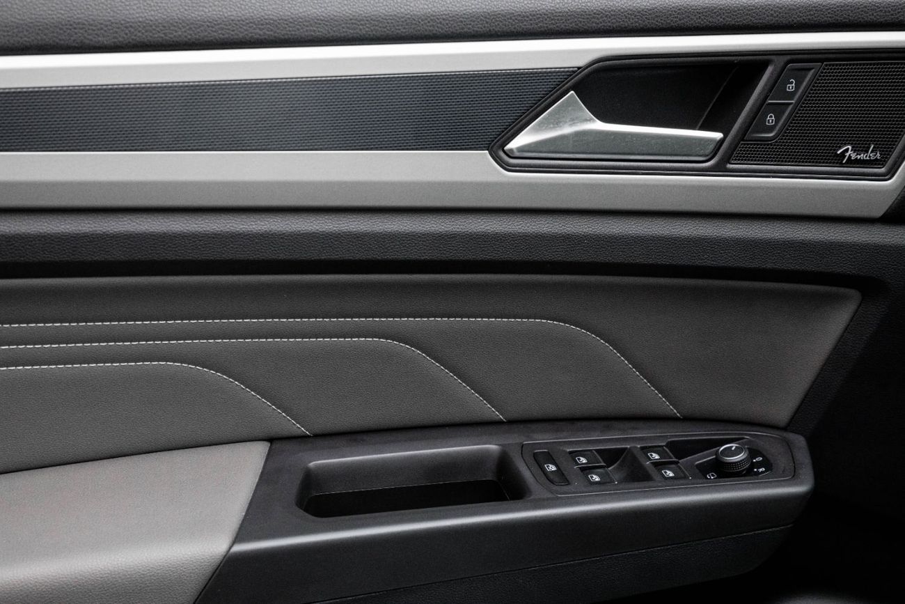 Volkswagen Teramont R-Line | 3,329 P.M | 0% Downpayment | Pristine Condition!