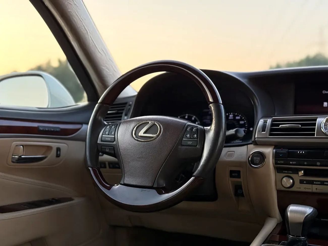 لكزس LS 460 LS460