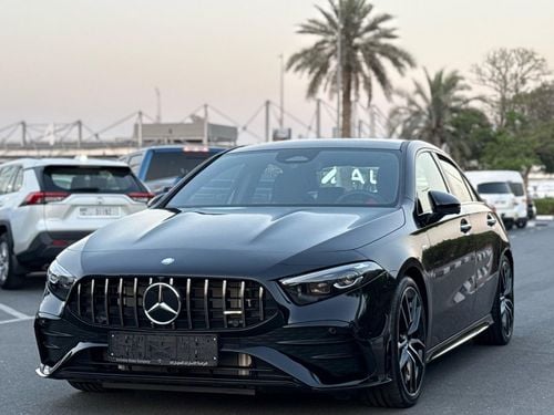 Mercedes Benz A35 AMG 4MATIC