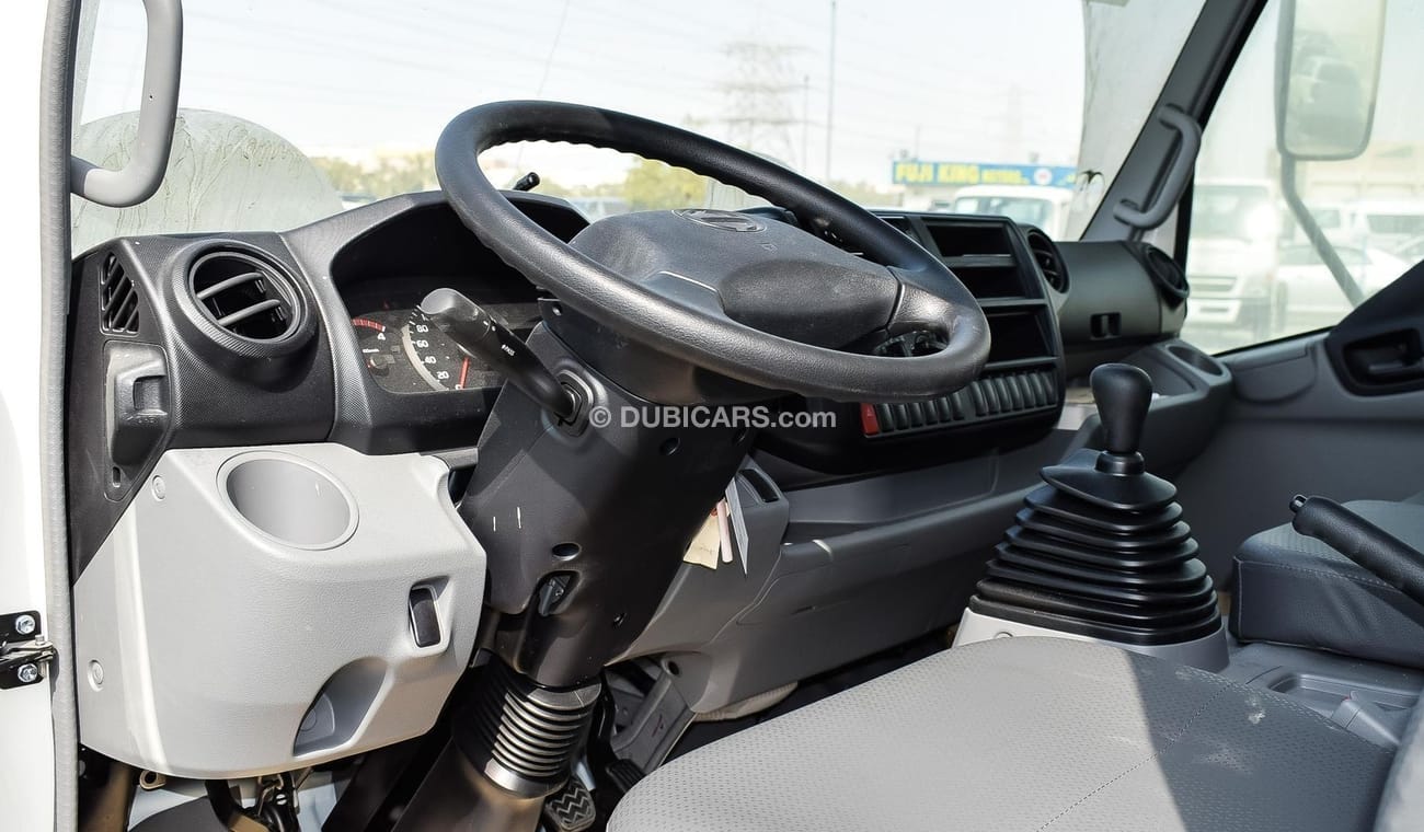 Hino 300 714 	CARGO 2020 WHITE COLOR 3 SEATS MANUAL TRANSMISSION TRUCK 4 CYLINDER DIESEL ONLY FOR EXPORT
