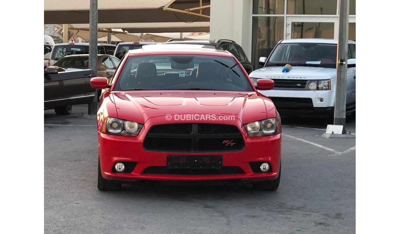 Dodge Charger Dodge Charger RT Engine 5.7 model 2014 GCC car prefect condition full option full option leather sea