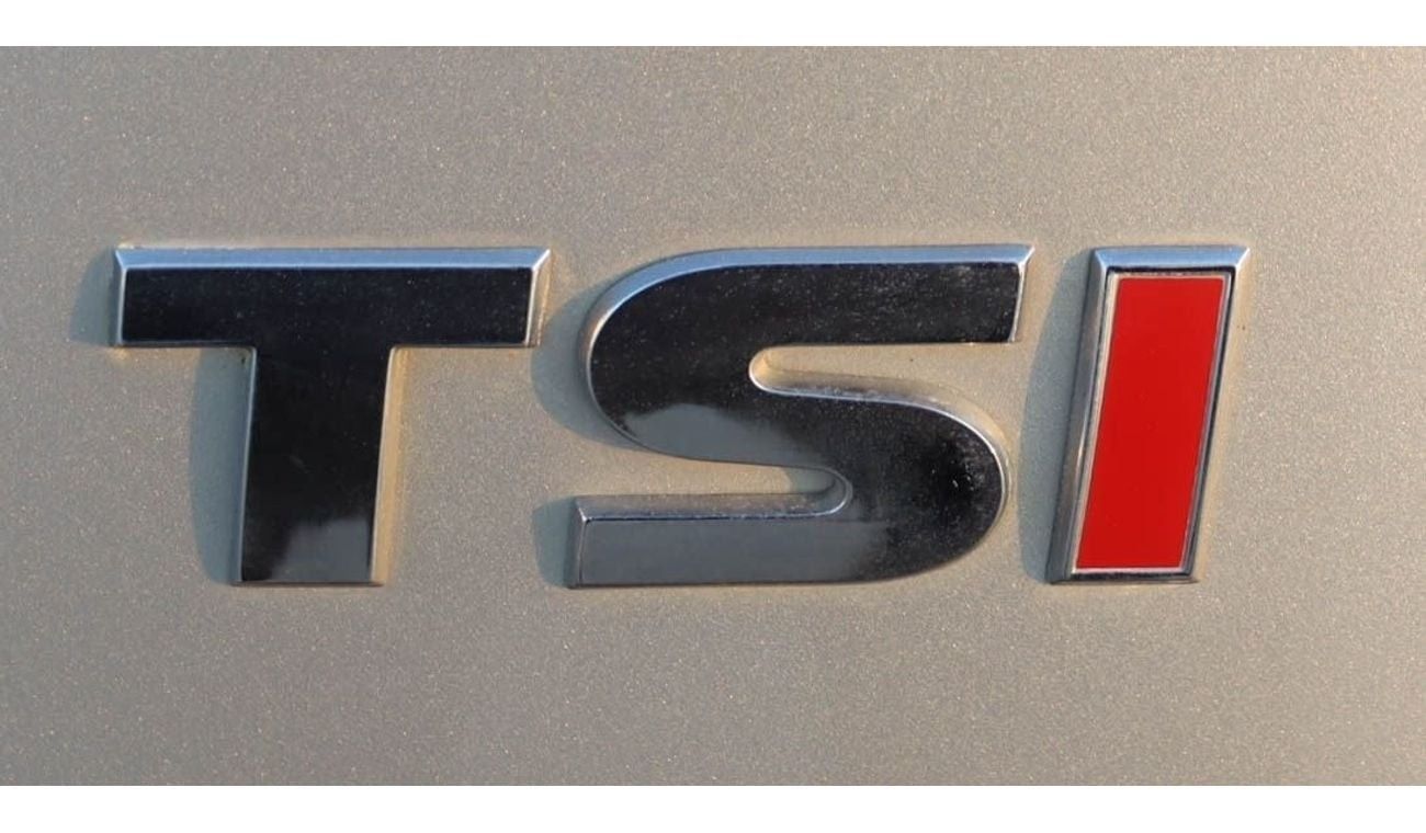 فولكس واجن أماروك Volkswagen Amarok 2015 American in excellent condition