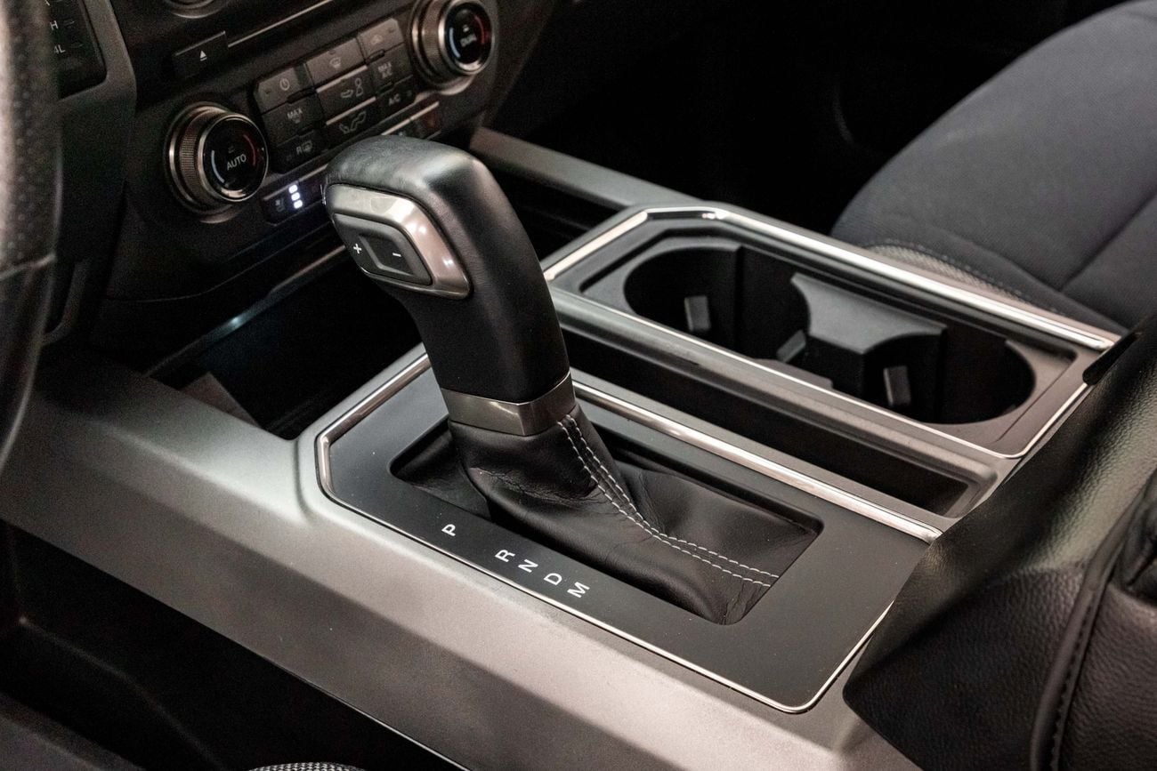 Ford F 150 Raptor | 3,682 P.M | 0% Downpayment | FORD WARRANTY EXCELLENT CONDITION | Ramadan Offer!