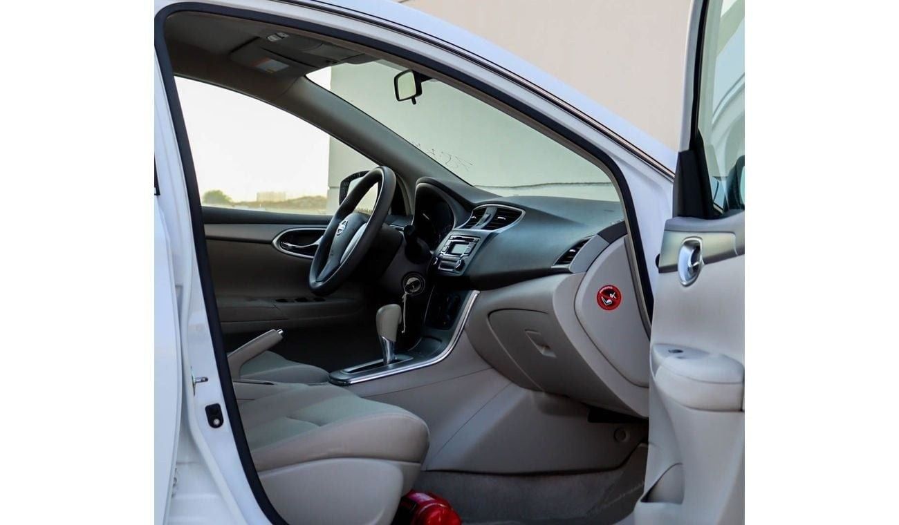 Nissan Sentra SL 1.6L nissan sentra 1.6L 2020 GCC accident free in excellent condition 683 P.M