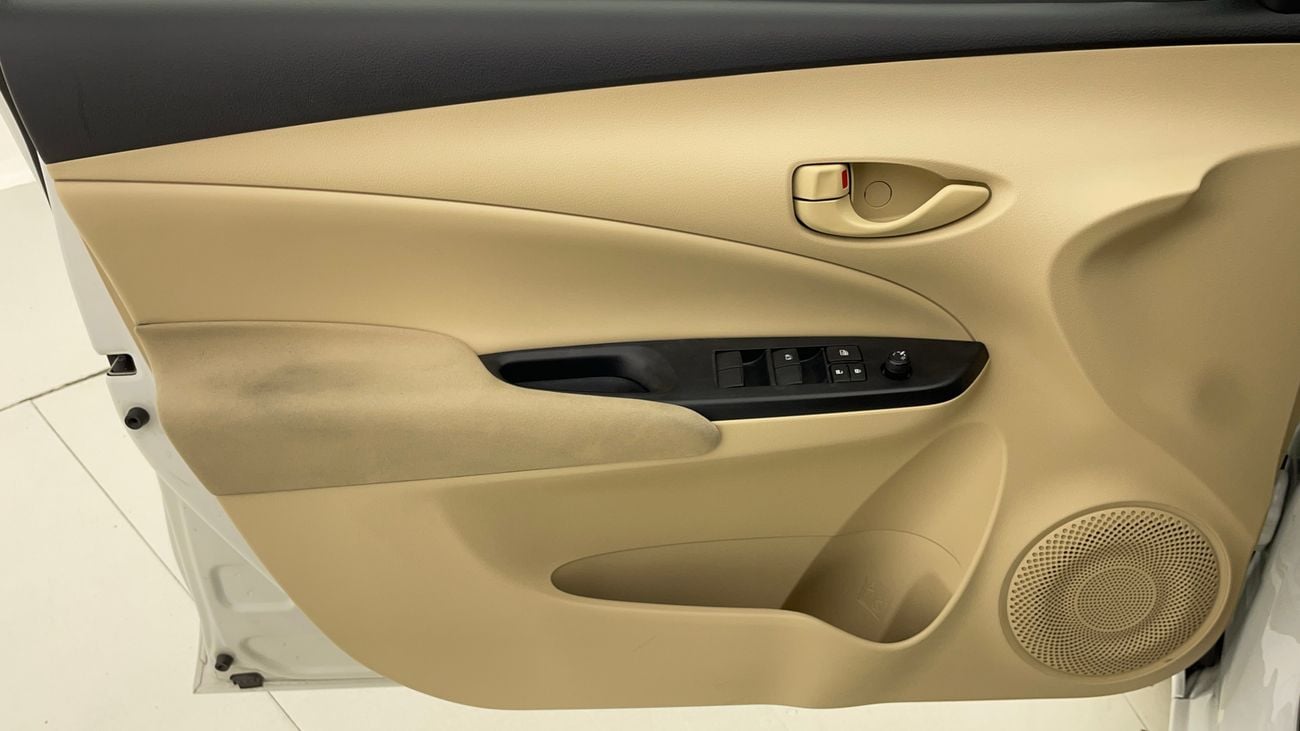 تويوتا يارس SE 1.5 | بدون دفعة مقدمة | اختبار القيادة في المنزل