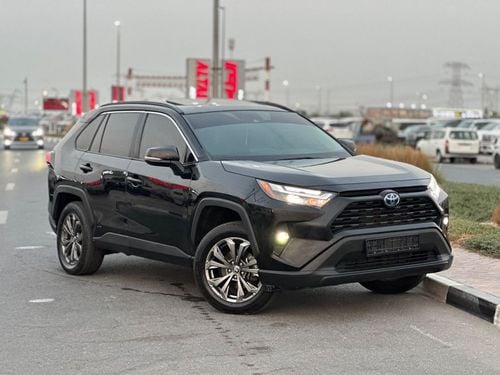 تويوتا راف ٤ XLE 2.5L