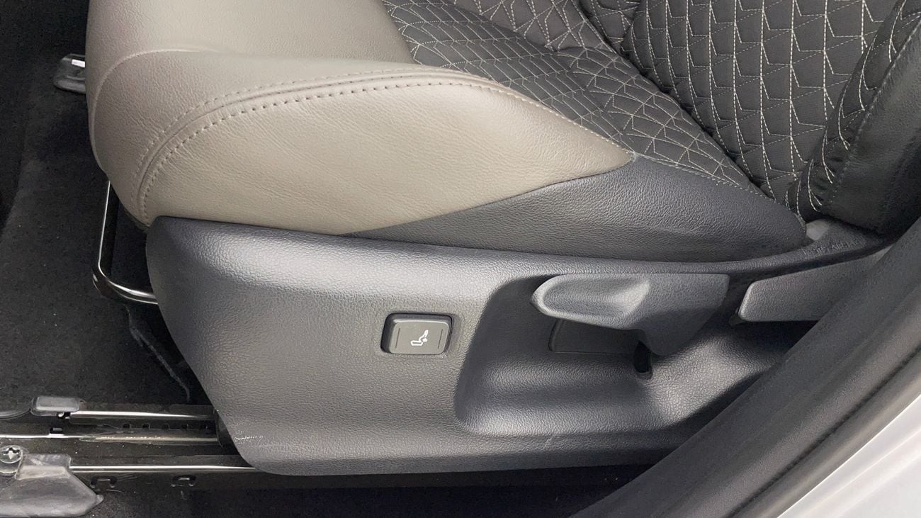 تويوتا CHR 2023 GX | AED 1014/Month | 0 DP | 30 Day Return | Warranty | Service History