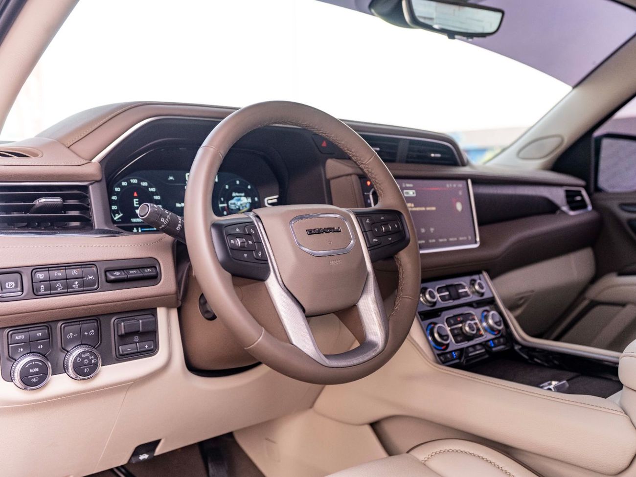 جي أم سي يوكون 6.2 V8 Denali (AWD)