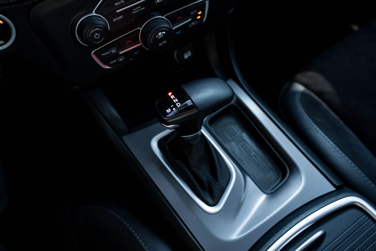 دودج تشارجر R/T Max 5.7L