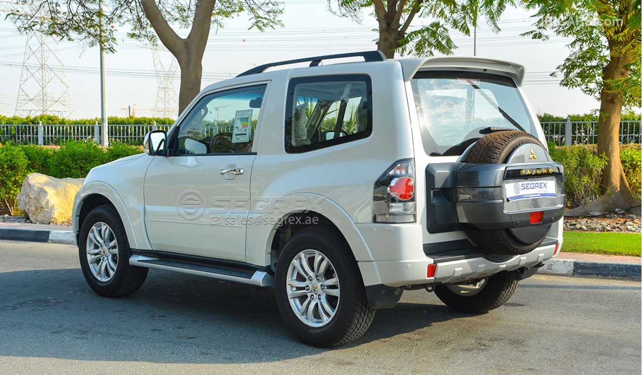 Mitsubishi Pajero 3.8 V6 GLS 3DOORS Full Option (Export only)