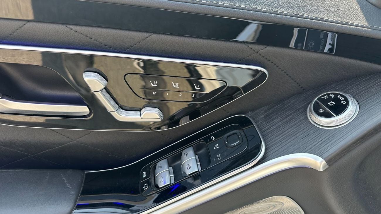 Mercedes-Benz S 580 4MATIC Exclusive 4.0L | American Specs | Clean Title | 35,000 KM