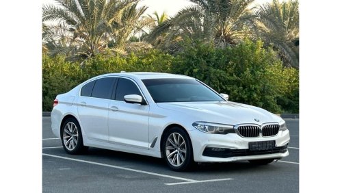 BMW 520i Executive BMW 520I GCC 2019 ORGINAL PAINT // FULL SERVICE HISTORY // UNDER WARRANTY TILL 200 KM