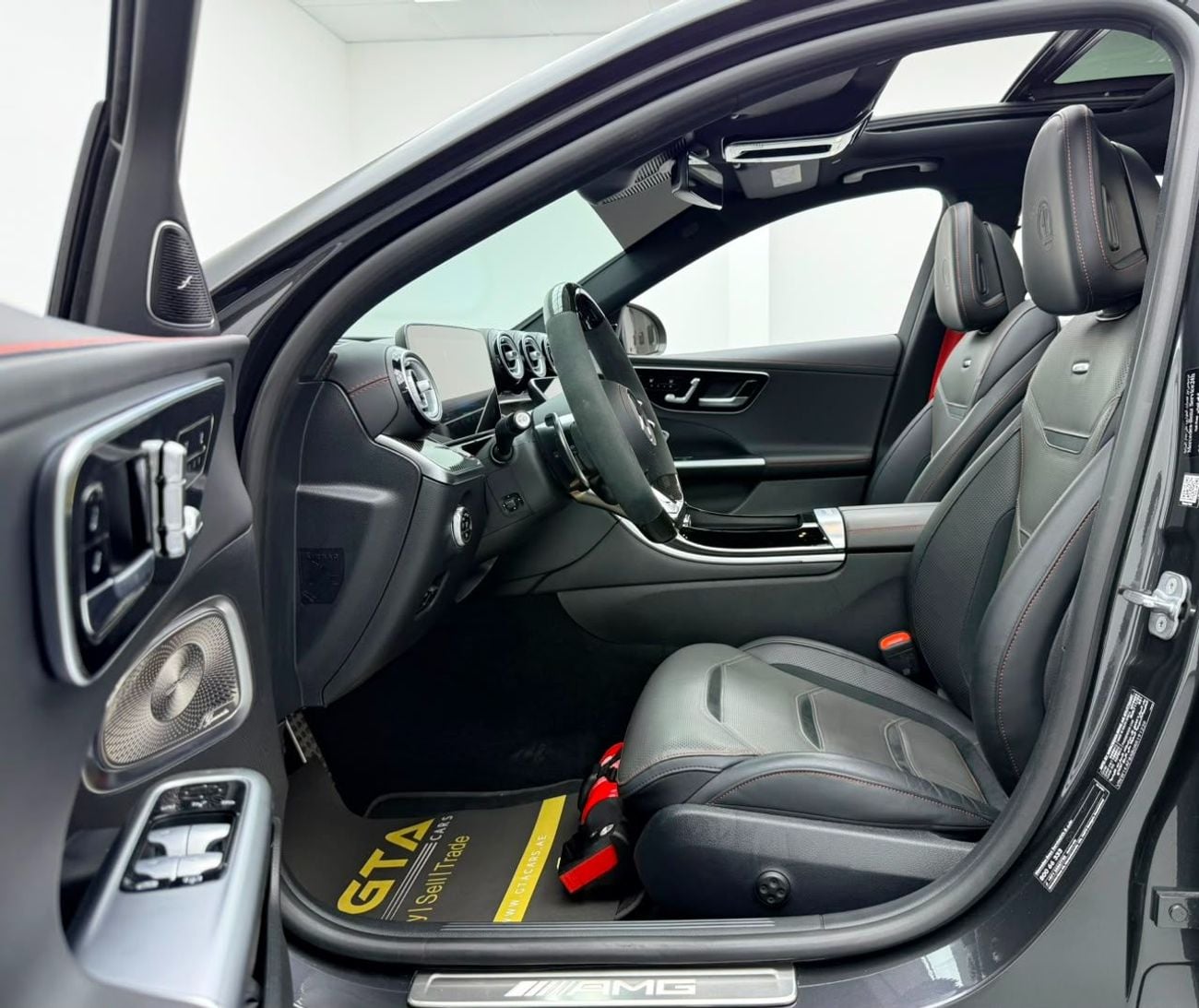 Mercedes Benz C63 AMG S E PERFORMANCE 2024 Mercedes Benz C63 S AMG E Performance, 2029 MB Warranty, 2028 MB Service Pack,