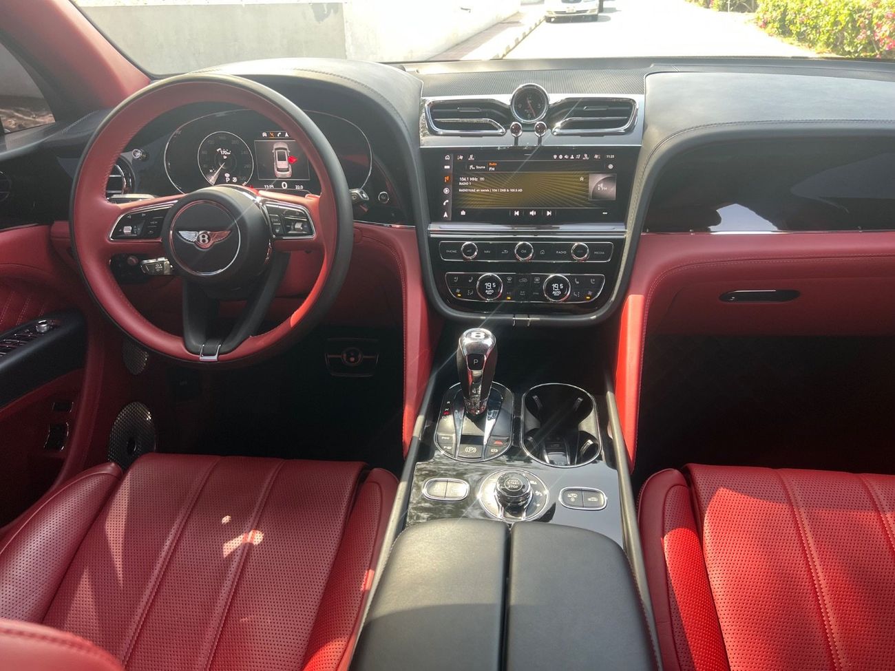 بنتلي بينتايجا Bentayga 4.0T