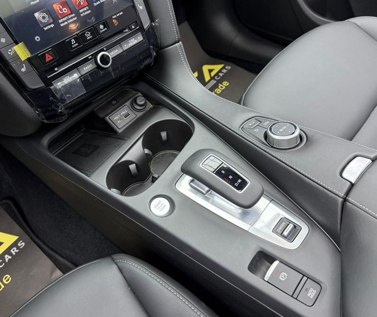 Infiniti QX50 Luxe Style 2.0L 2024 Infiniti QX50 ,Warranty ,Brand New ,GCC