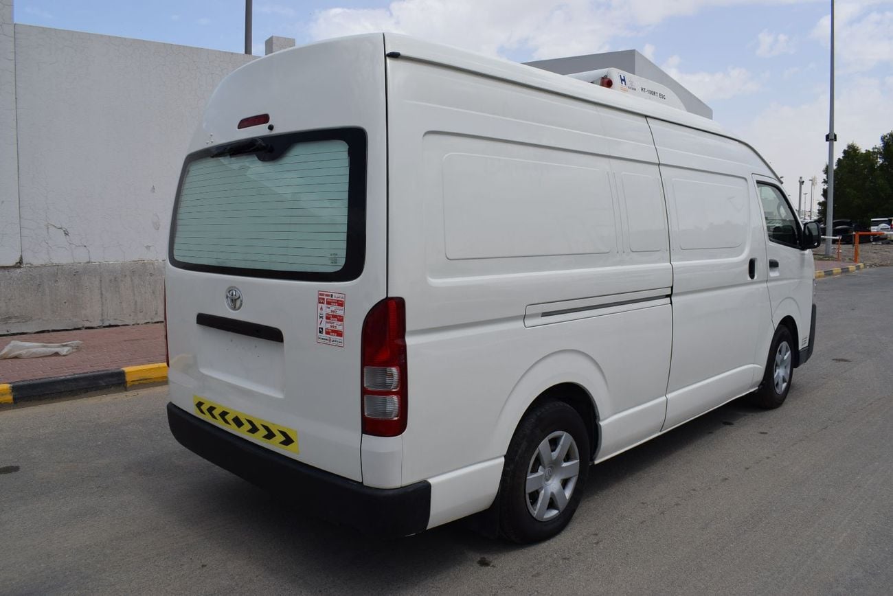 Toyota Hiace GLS -High Roof  Panal Van 2.7L