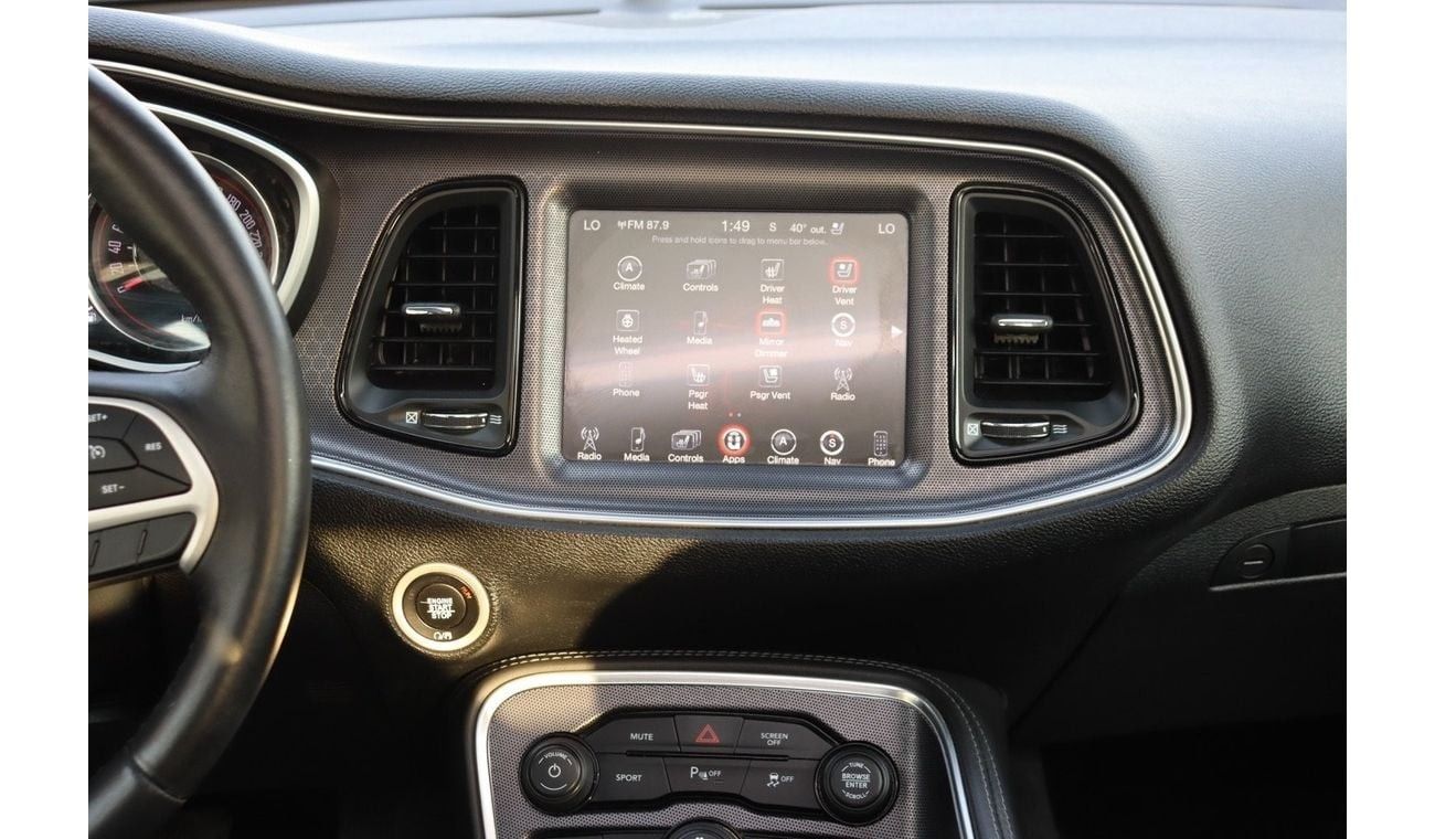 Dodge Challenger GT 3.6L Dodge Challenger GT / 2017 / V6 / CANADIAN