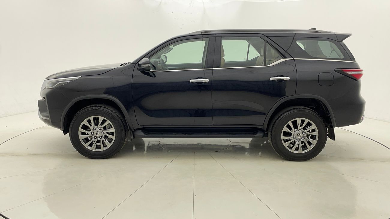 تويوتا فورتونر VXR 4 | بدون دفعة مقدمة | اختبار القيادة في المنزل