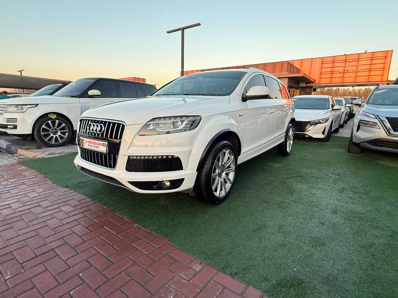 Audi Q7 panoramic sunroof, supercharged, first owner, two keys