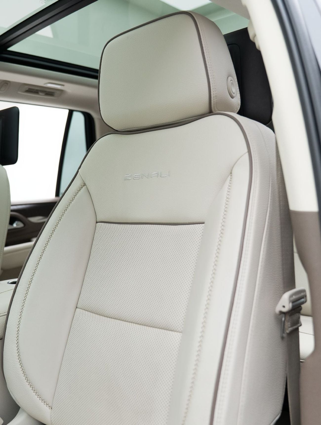 GMC Yukon DENALI