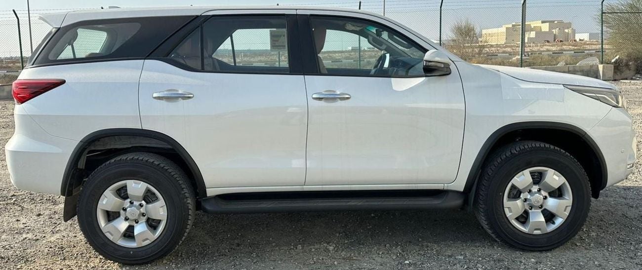 تويوتا فورتونر 2025 Toyota Fortuner 4x4 2.4L Diesel AT