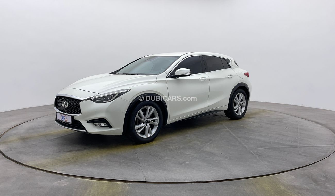 Infiniti Q30 Luxe 1600