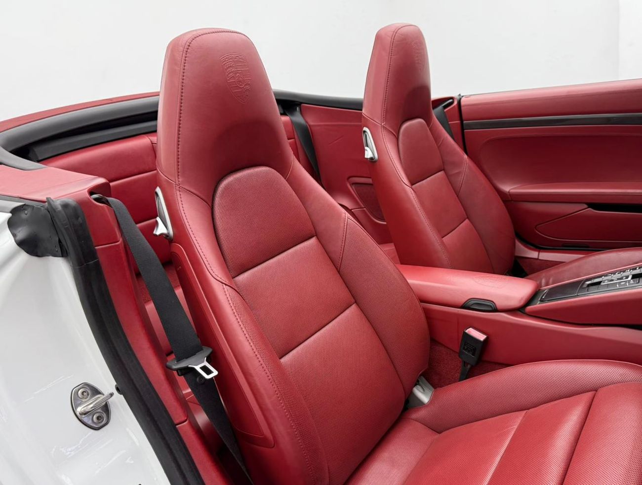 بورش 911 Turbo S 3.8L (530 HP) Convertible 2015 Porsche 911 Turbo S Cabriolet ,Service History ,Excellent Con