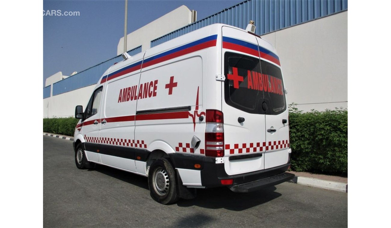 Mercedes-Benz Sprinter MERCEDES SPRINTER 2011 UMBULANCE ,GULF SPACE FULL AUTOMATIC