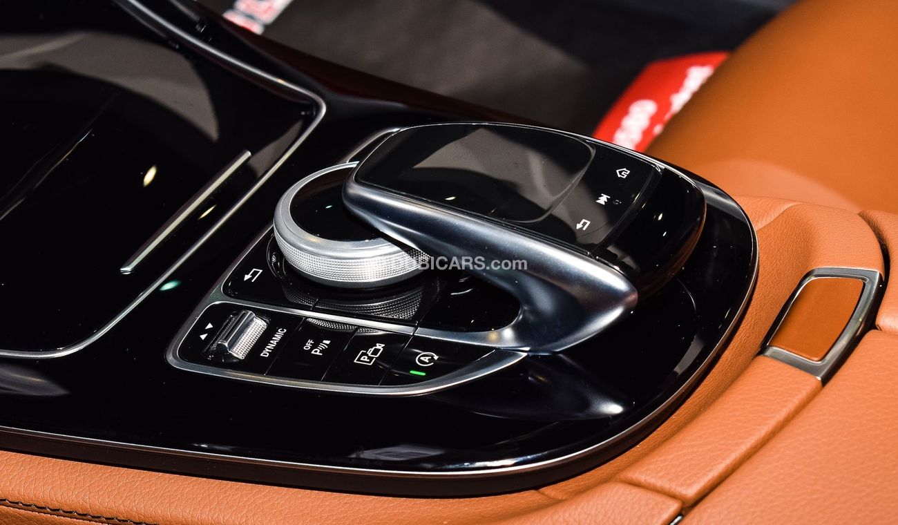 Mercedes-Benz E200