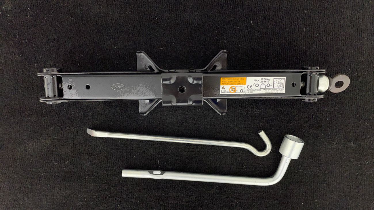 Mitsubishi Eclipse Cross SIGNATURE EDITION 1.5 | Zero Down Payment | Free Home Test Drive