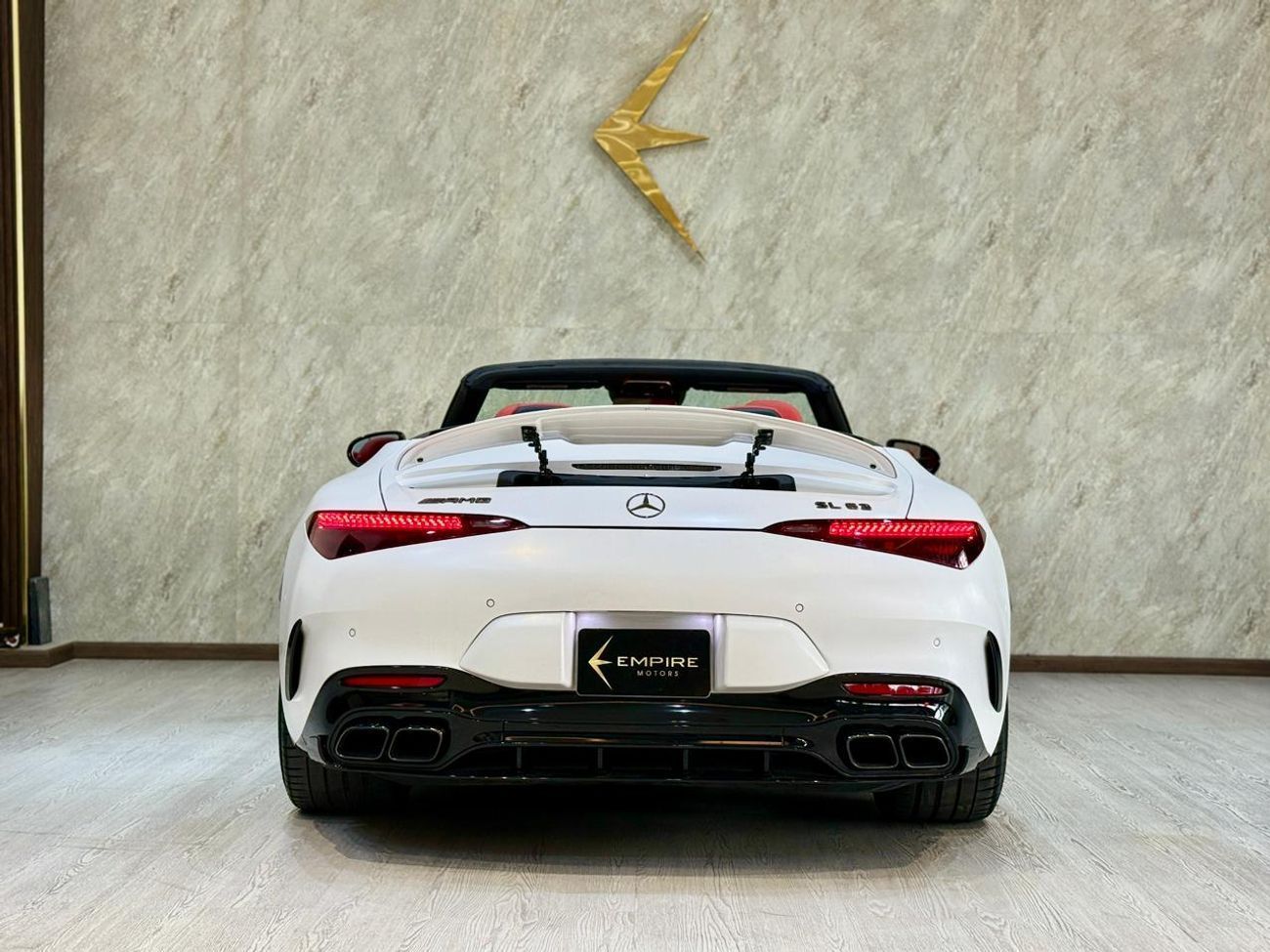 مرسيدس بنز SL 63 AMG Roadster SE Performance