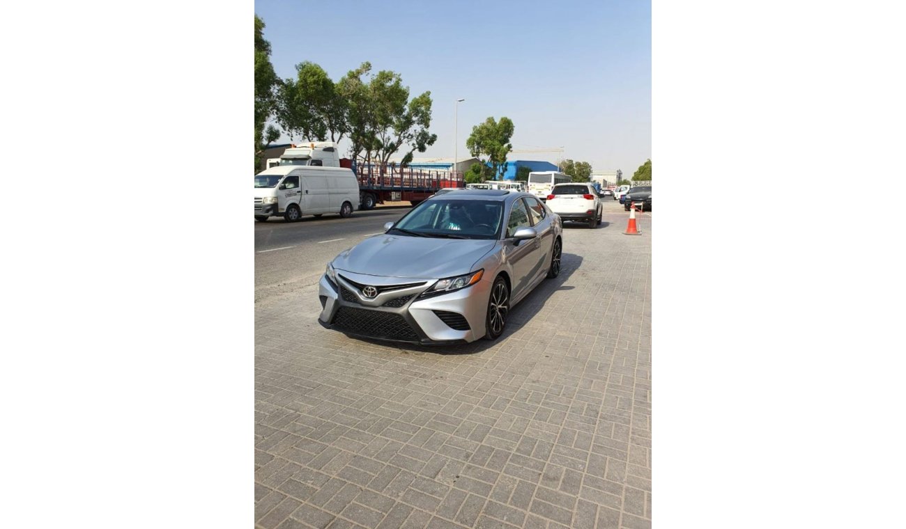 Toyota Camry SE FULL OPTOIN