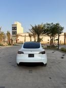 Tesla Model Y Long Range (AWD)