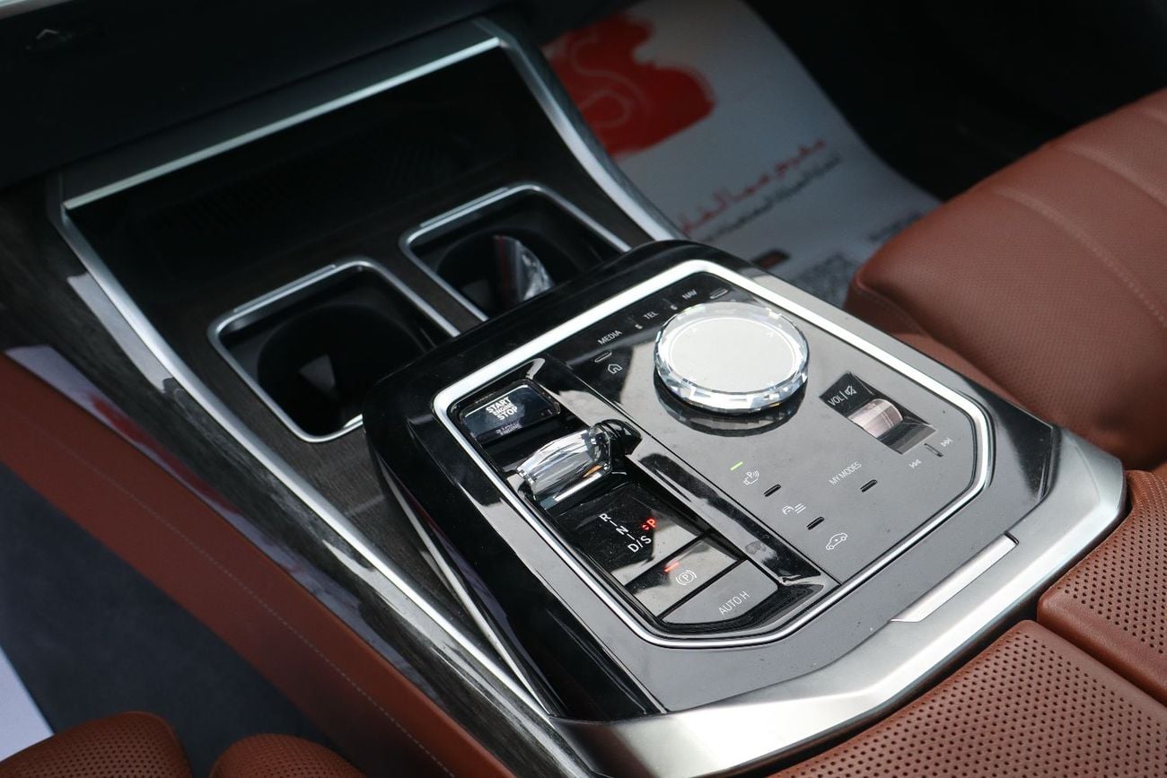BMW 740i M SPORT